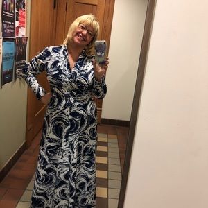 1970’s long sleeved Maxi Dress!